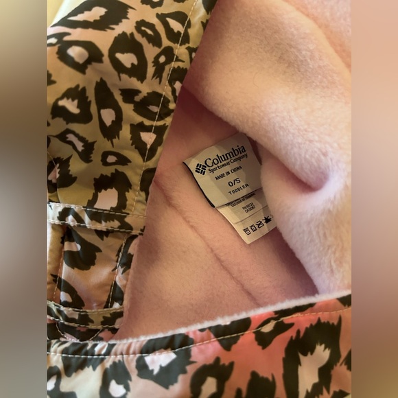 Columbia Toddler Girl Trapper Hat NWT - Picture 3 of 4